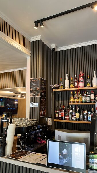 Floreasca, de inchiriat cafenea complet mobilata si utilata